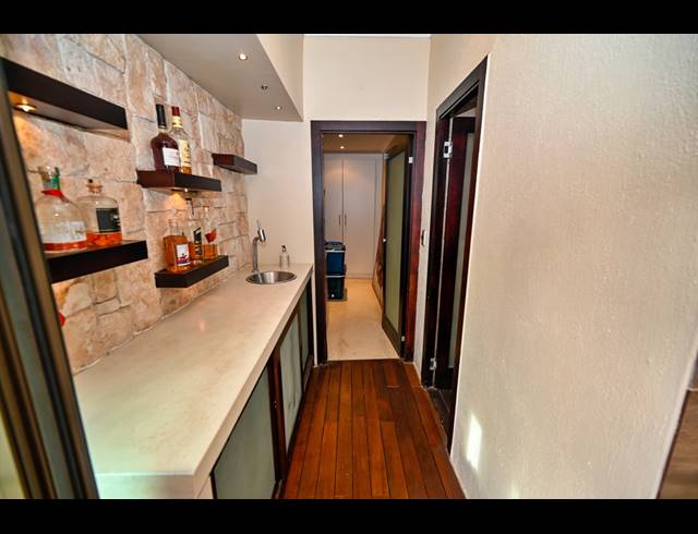 5 BEDROOM HOUSE FOR SALE IN VIERLANDEN